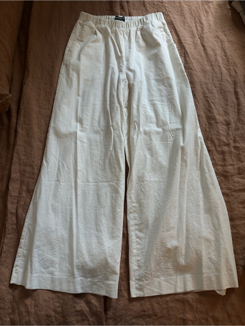 White Wide-Leg Linen Pants